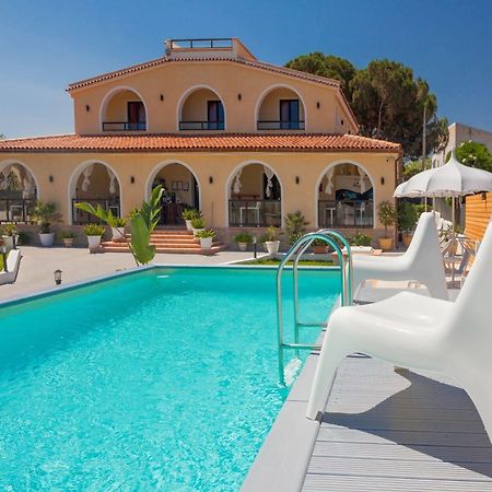 Villa Sunset B&B/Apartments Fontane Bianche Exterior photo
